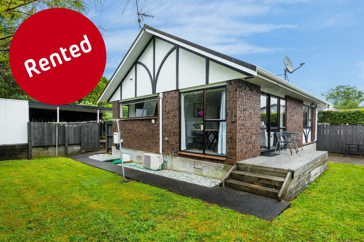 4/13 Ranfurly Street, Trentham, Upper Hutt - Carousel 1