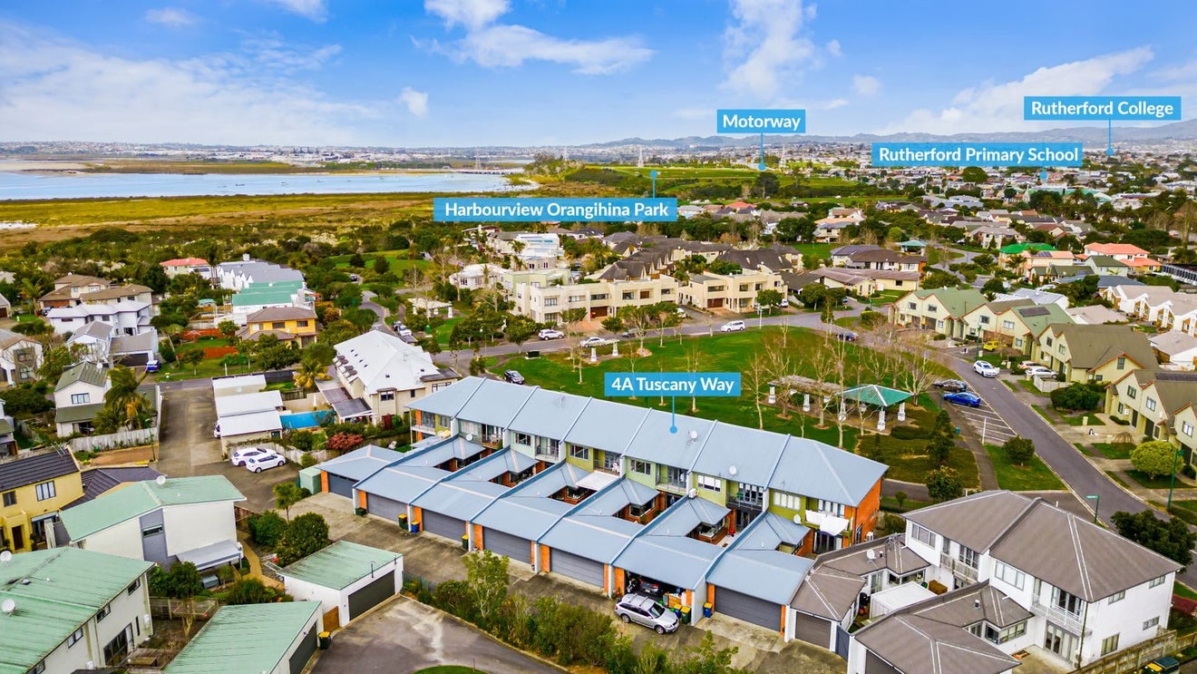 4A Tuscany Way, Te Atatu Peninsula, Auckland - Carousel 15