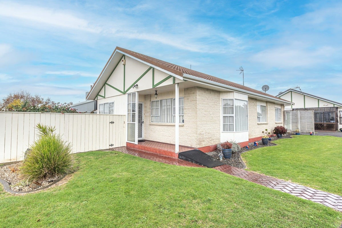 6A Akepiro Place, Tawhero, Whanganui - Carousel 1