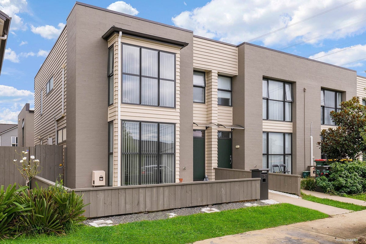 10 Rere Close, Takanini, Auckland - Carousel 2