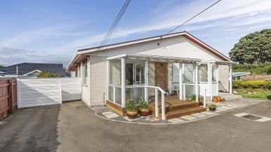 4/35 Inglis Street, Seatoun, Wellington - Carousel 1