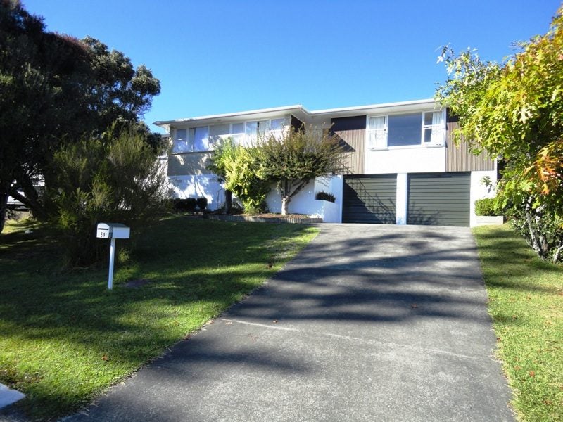 59 Willoughby Avenue, Howick, Auckland - Carousel 1
