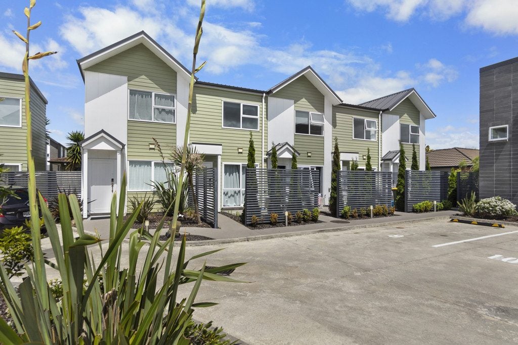 10/10 Burrows Place, Frankton, Hamilton - Carousel 2