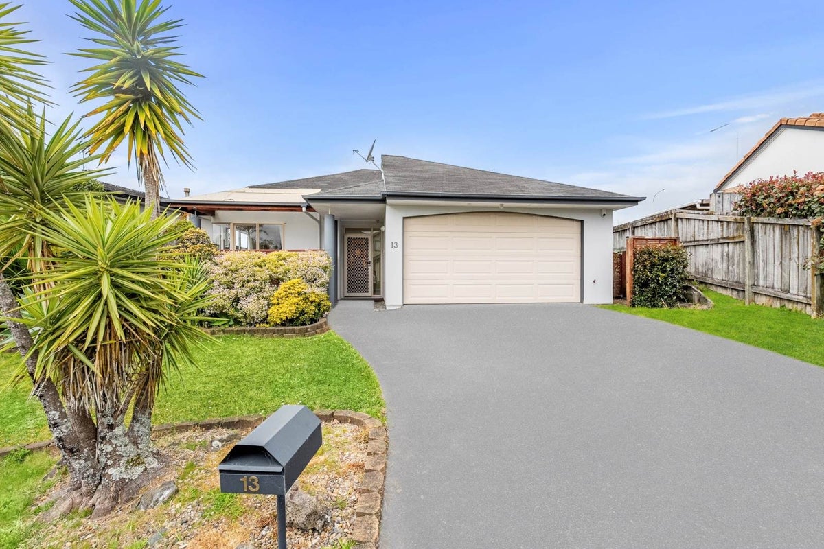 13 Fearnley Grove, Albany, North Shore City, Auckland - Carousel 2