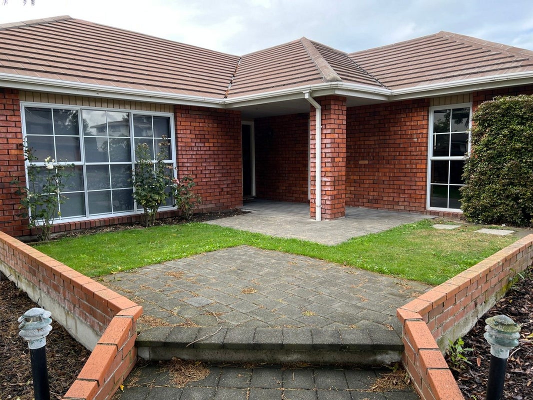 18 Geraldo Place, Russley, Christchurch - Carousel 2