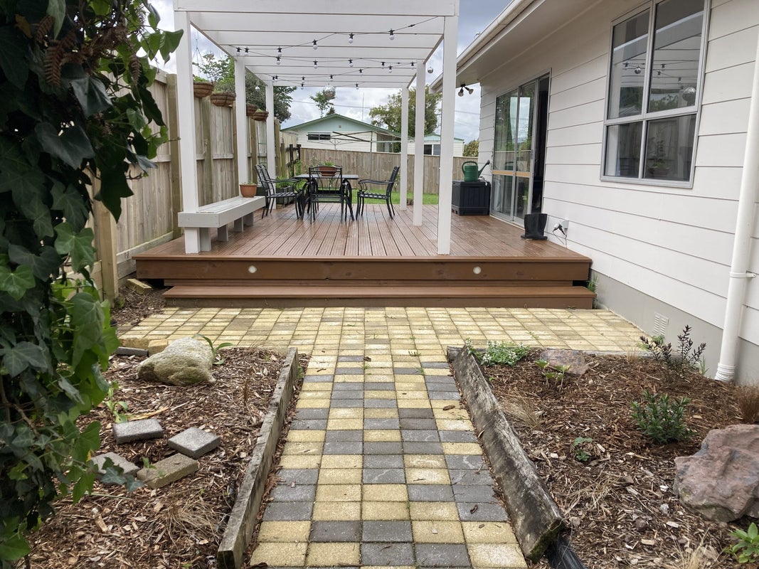 5 Bay Grove, Pukehangi, Rotorua - Carousel 1
