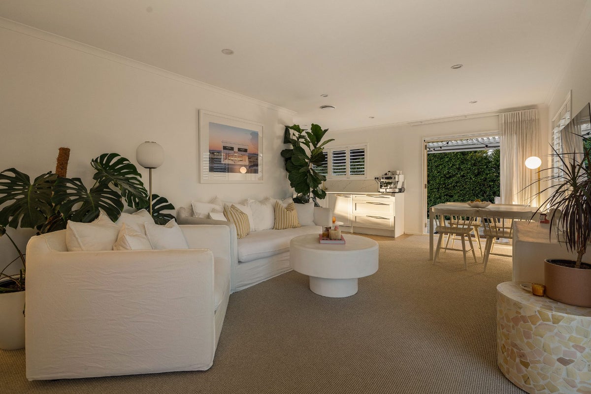 2/164 Church Street, Onehunga, Auckland - Carousel 2