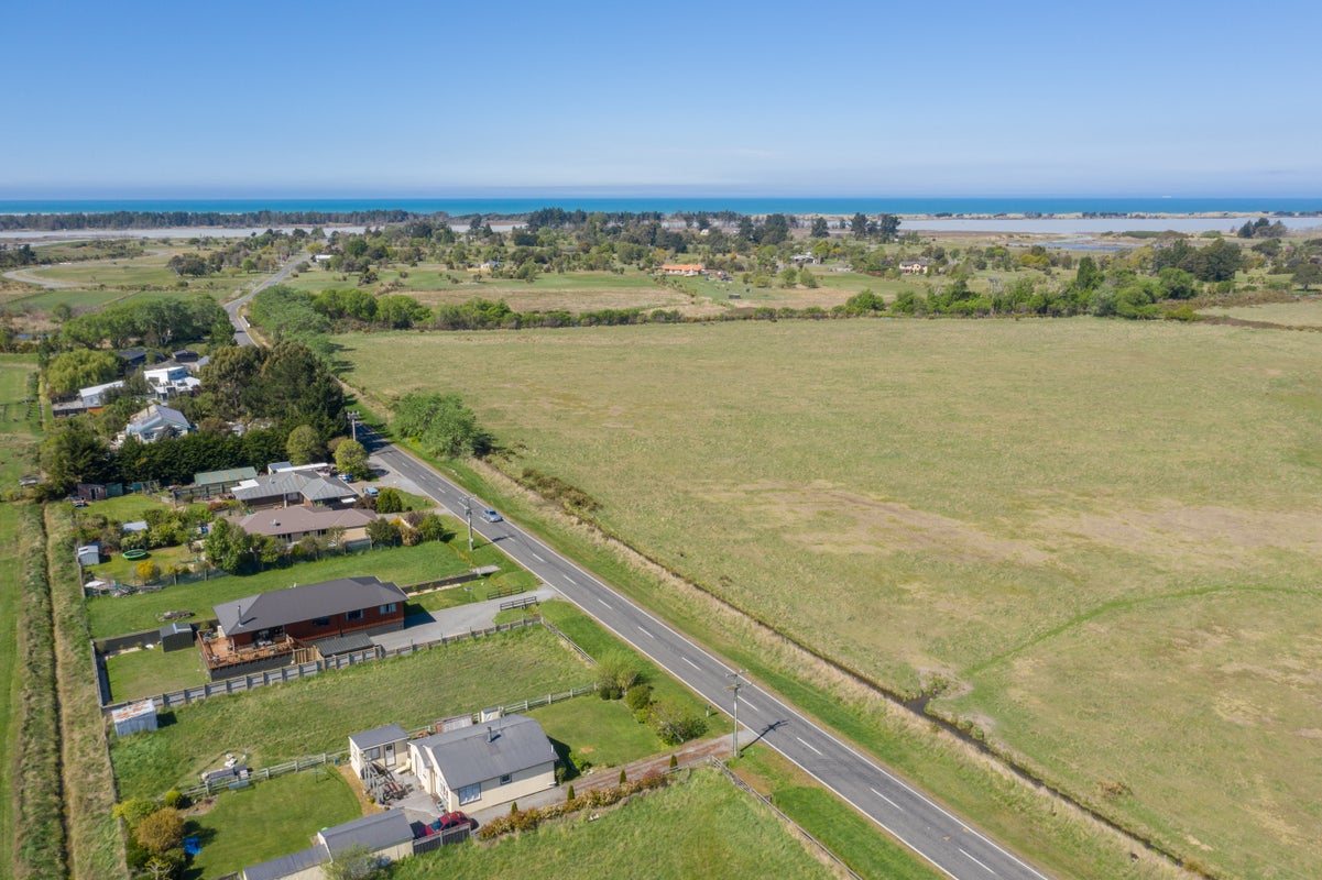 437 Kainga Road, Brooklands, Christchurch - Carousel 23