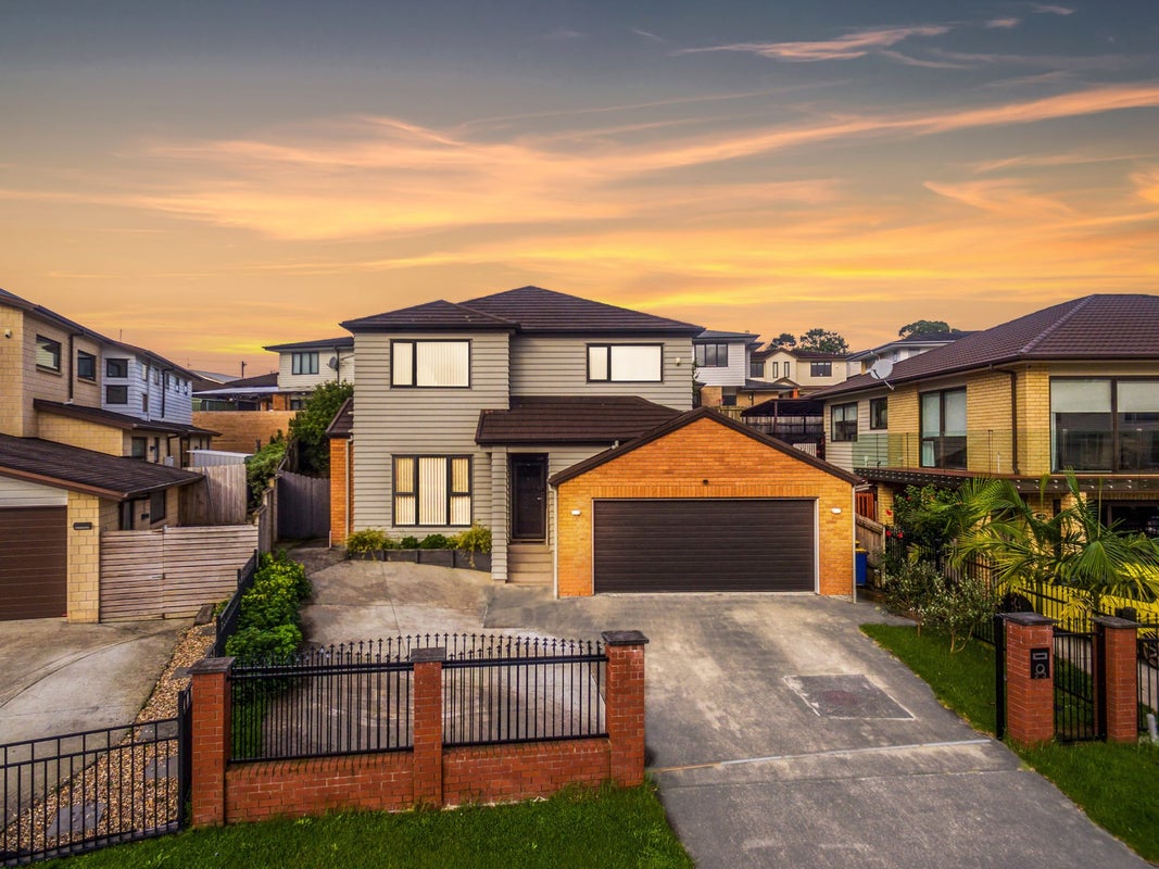 23 Midhurst Avenue, Henderson, Auckland - Carousel 1