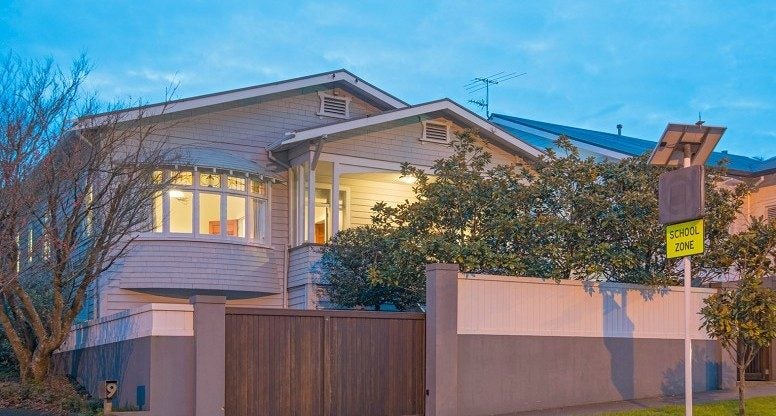 7 West End Road, Herne Bay, Auckland - Carousel 1