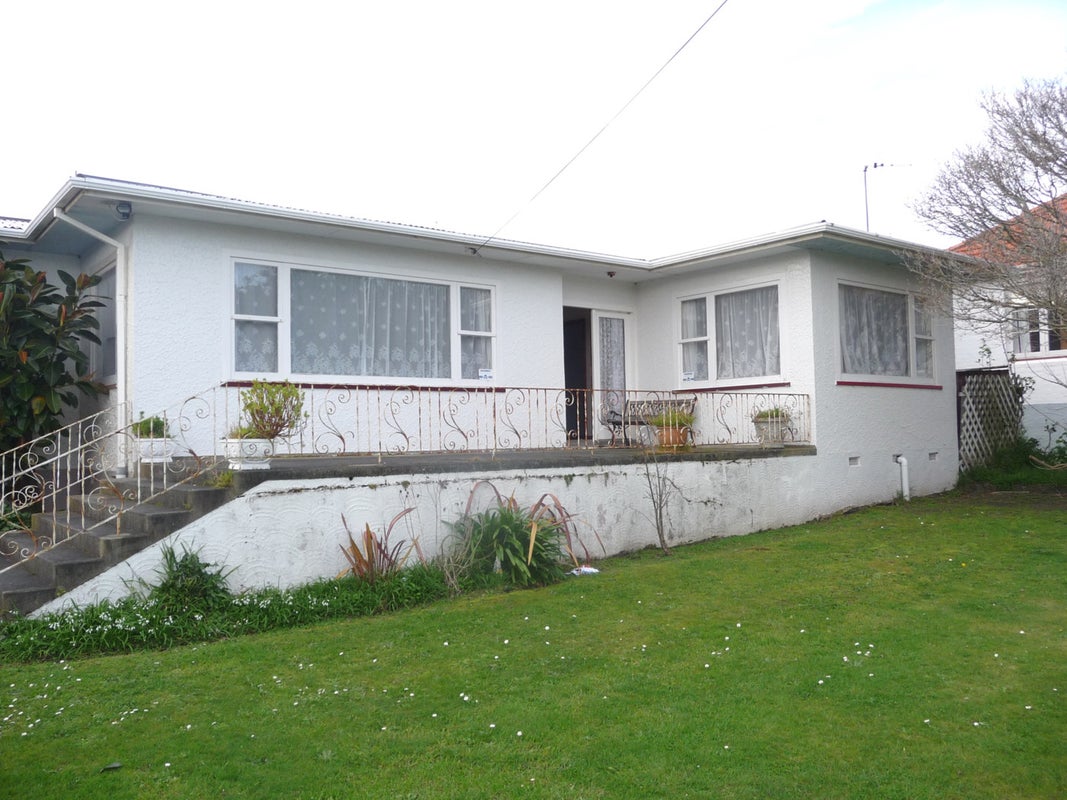 33 Maxwell Avenue, Durie Hill, Whanganui - Carousel 1
