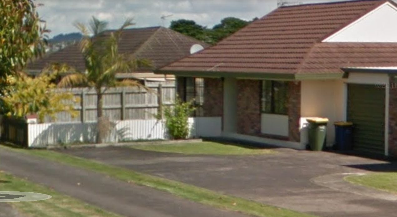2/20 Sturges Road, Henderson, Auckland - Carousel 6