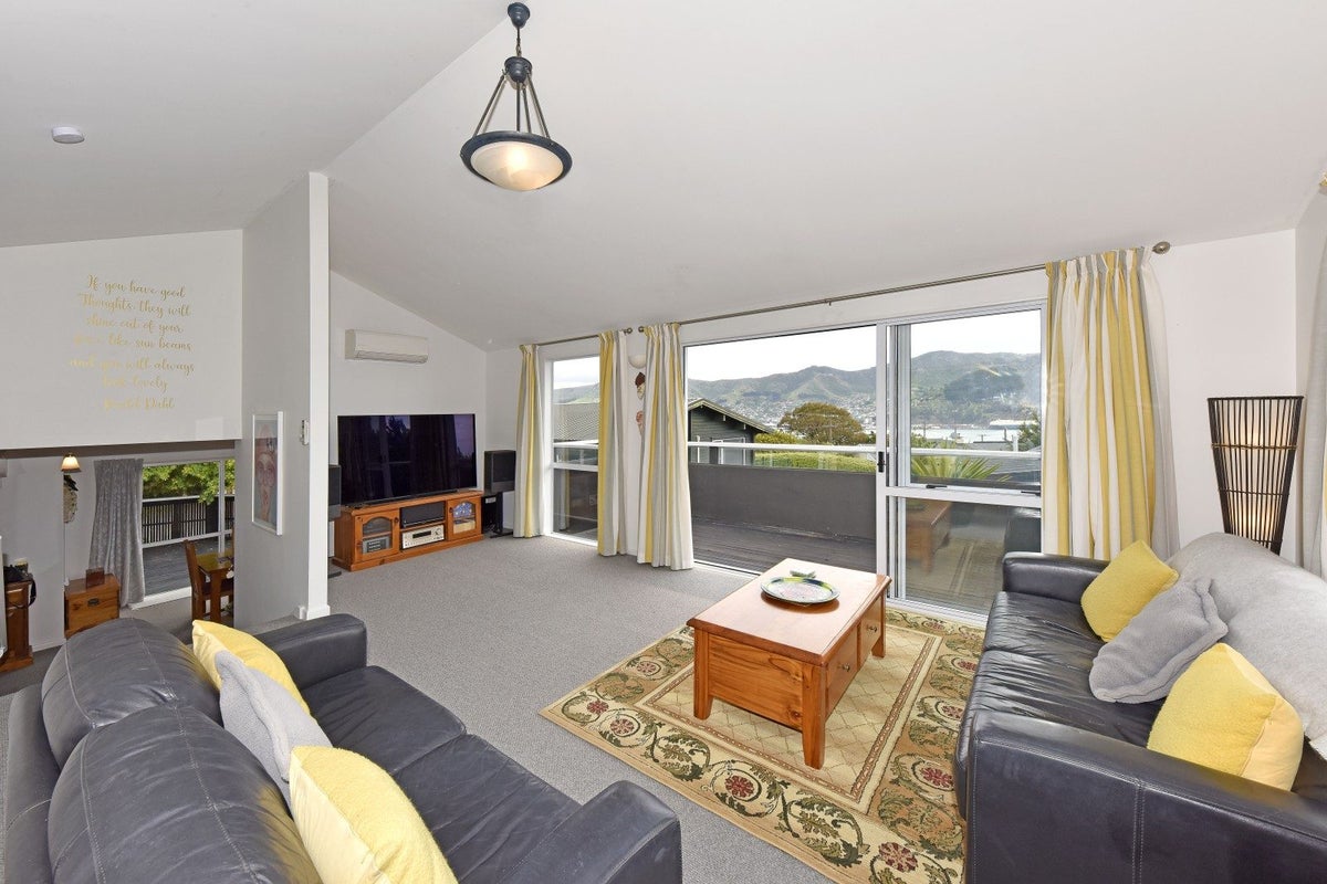 114 Marine Drive, Diamond Harbour, Lyttelton - Carousel 2