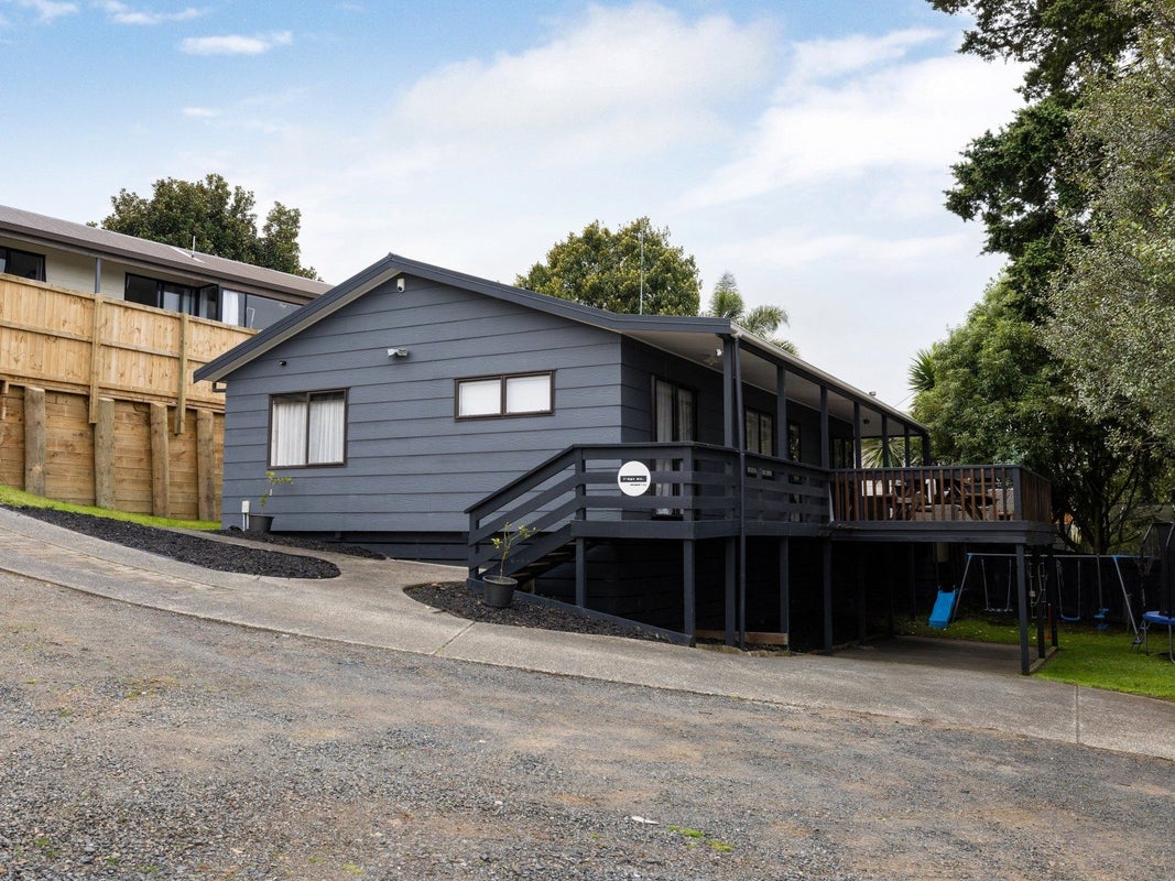 19B Baverstock Road, Nawton, Hamilton - Carousel 1