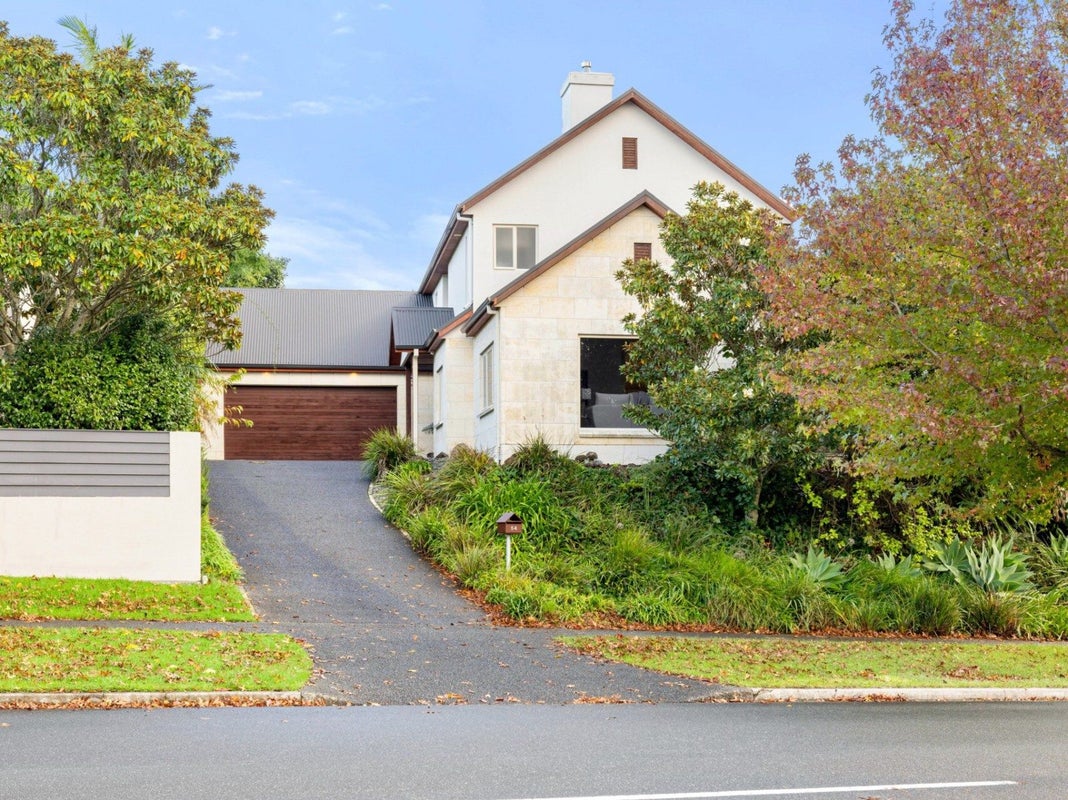 54 Westmorland Rise, Bethlehem, Tauranga - Carousel 1