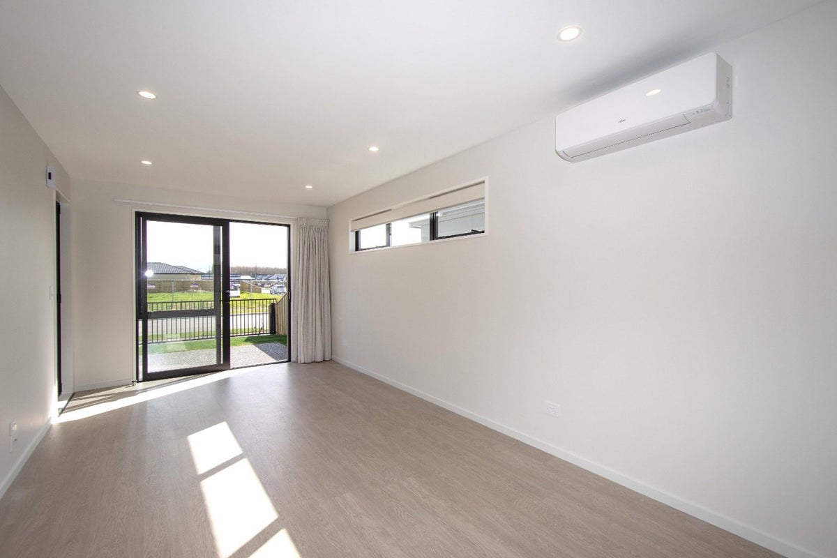 35B Chrysolite Place, Belfast, Christchurch - Carousel 2