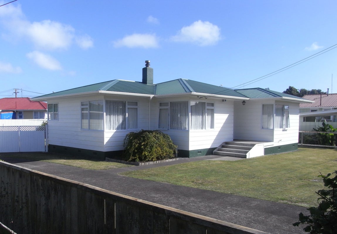 115 Heads Road, Gonville, Whanganui - Carousel 1