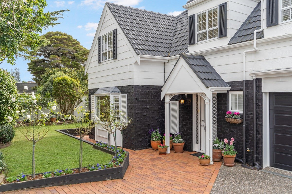 25A Milford Road, Milford, Auckland - Carousel 2