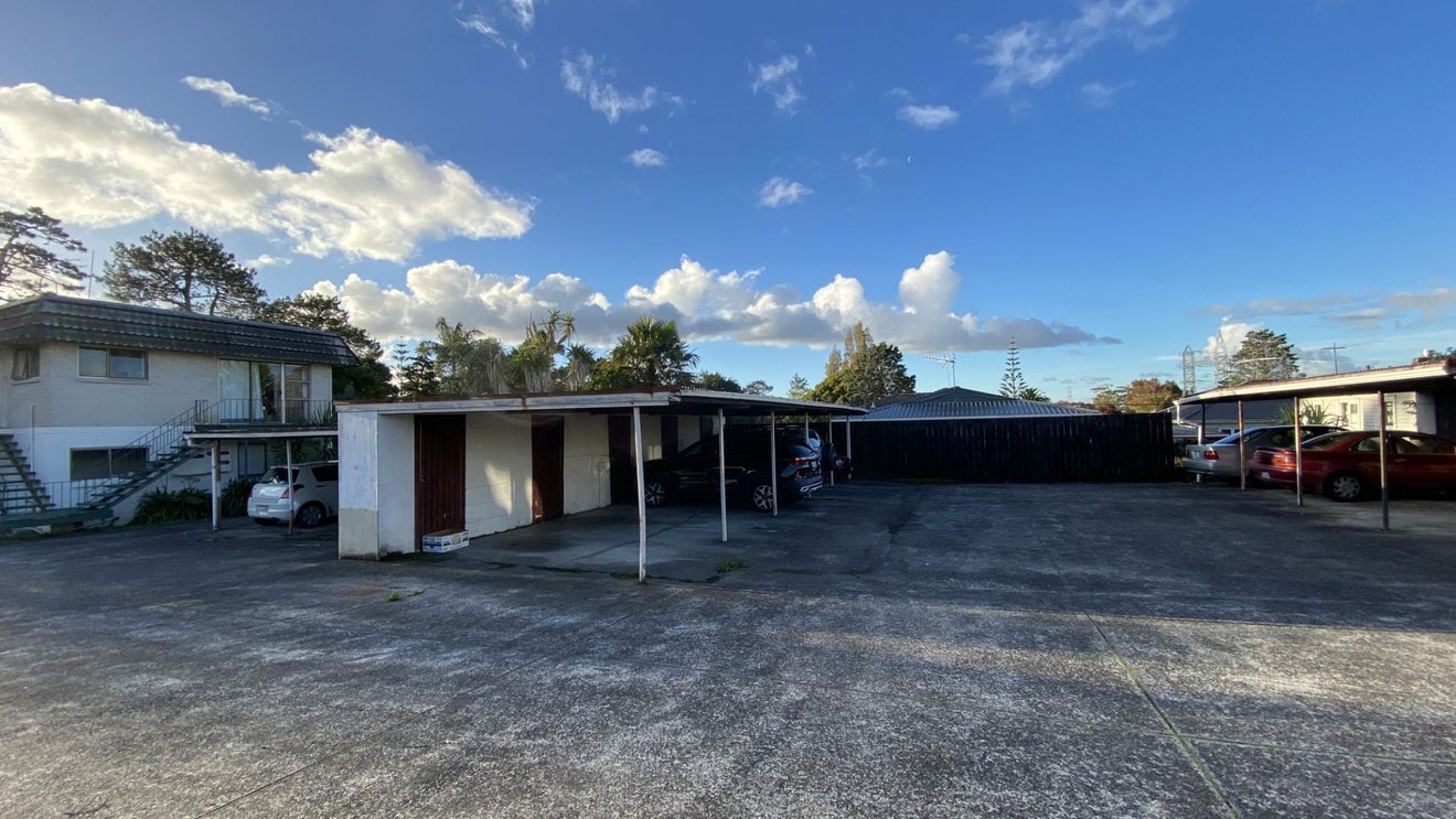 8/126 Lynwood Road, New Lynn, Auckland - Carousel 12