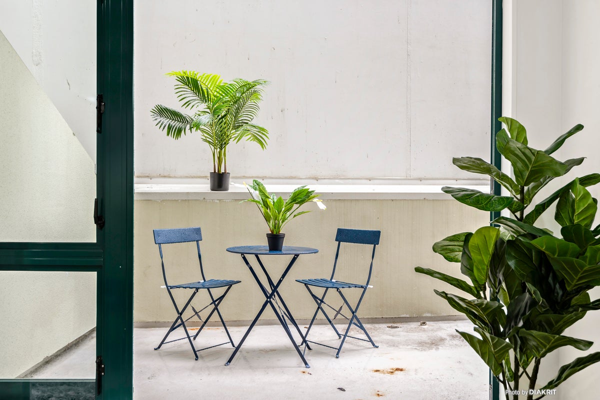 212/120 Courtenay Place, Te Aro, Wellington - Carousel 2