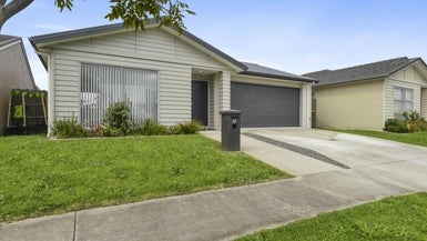 37 Arion Road, Takanini, Auckland - Carousel 1