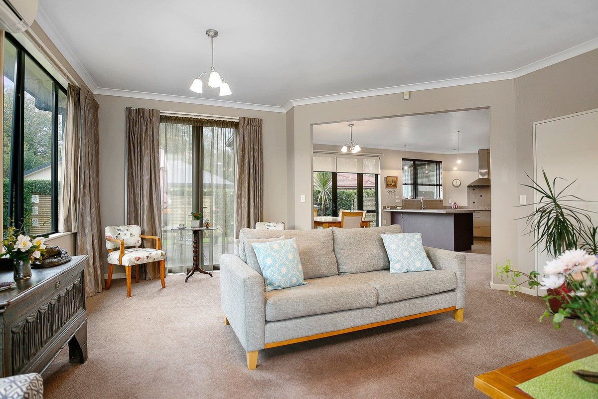 18D Pope Terrace, Leamington, Cambridge - Carousel 1