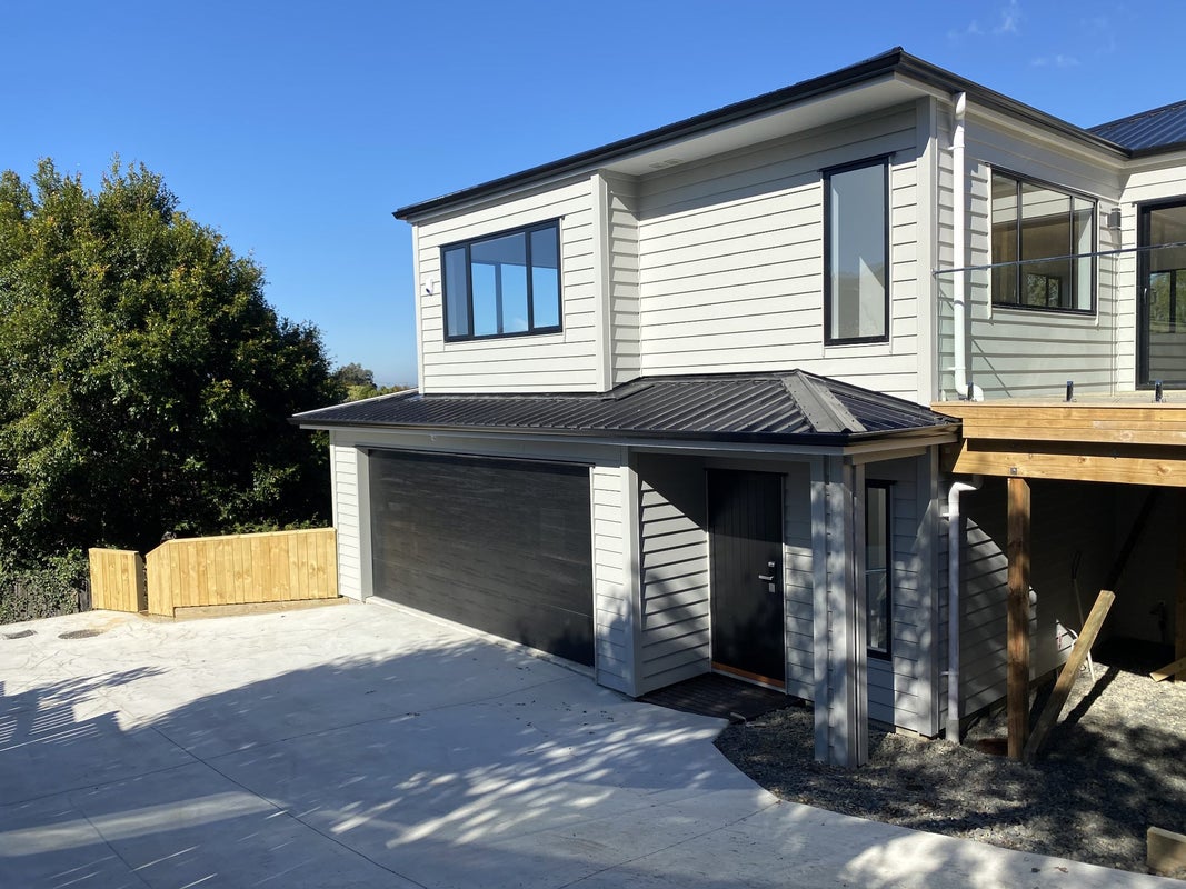 26A Grenada Avenue, Forrest Hill, Auckland - Carousel 2