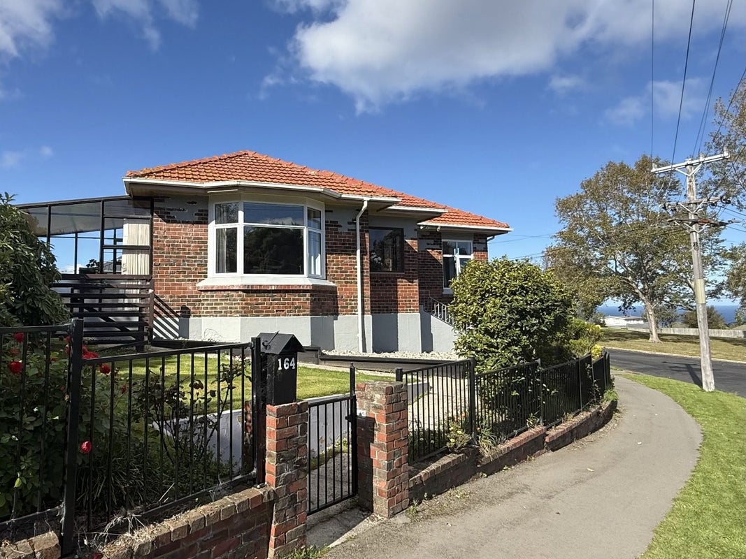 164 Forfar Street, Maryhill, Dunedin - Carousel 2