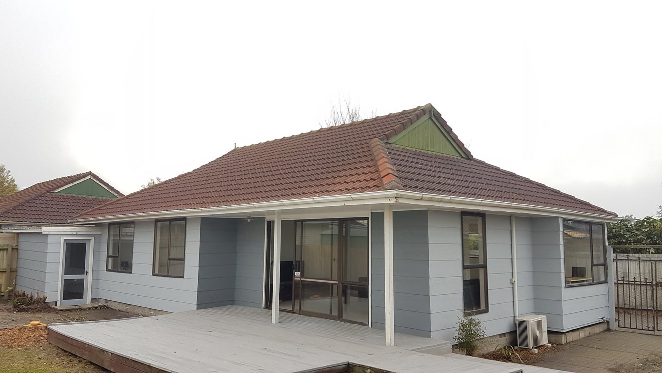 2/479 Wairakei Road, Burnside, Christchurch - Carousel 1