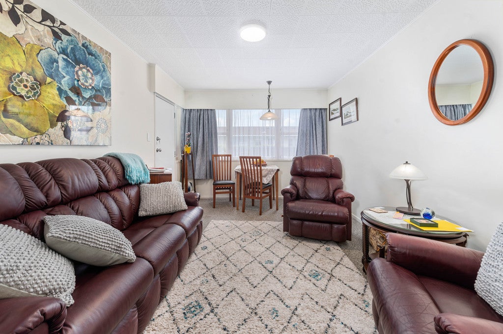 14C York Street, Glenholme, Rotorua - Carousel 2