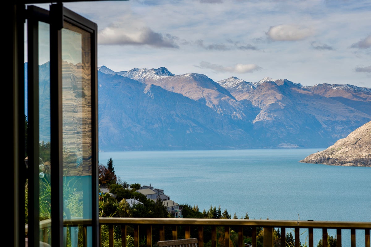 56B Dart Place, Fernhill, Queenstown - Carousel 1