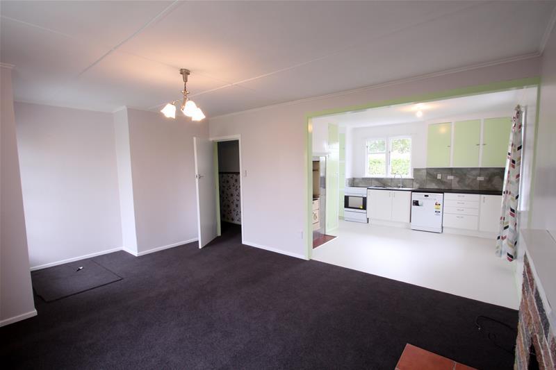 37 Gordon Terrace, East Gore, Gore - Carousel 2