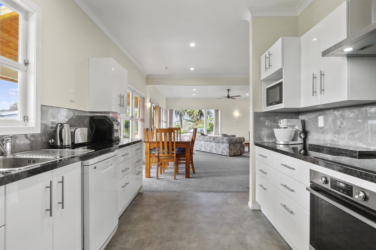 170 Te Kawa Road, Otorohanga, Te Awamutu - Carousel 2