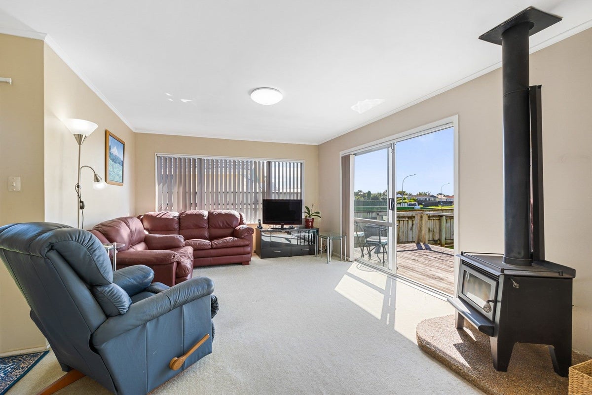1/33 Sunnyvale Street, Bell Block, New Plymouth - Carousel 2