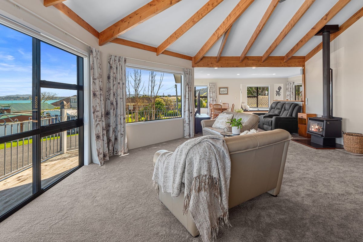 13 Attwood Street, Whangarei - Carousel 47