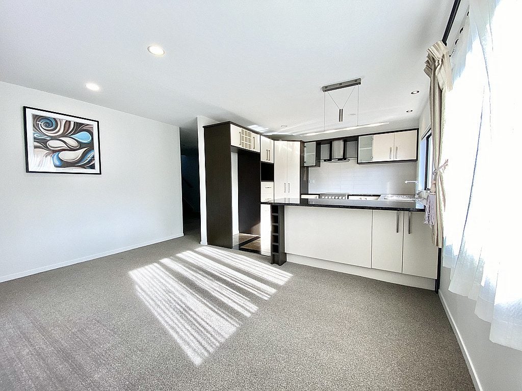 16 Lomas Way, Albany, Auckland - Carousel 2