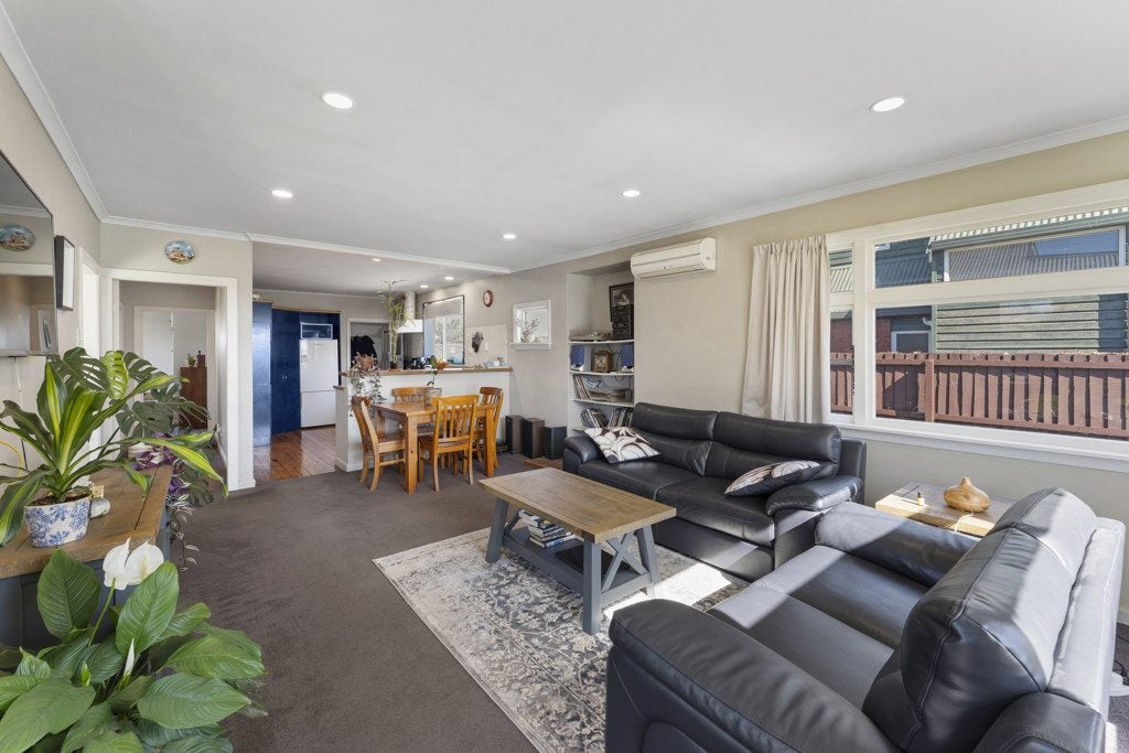 1/129 Vagues Road, Northcote, Christchurch - Carousel 2