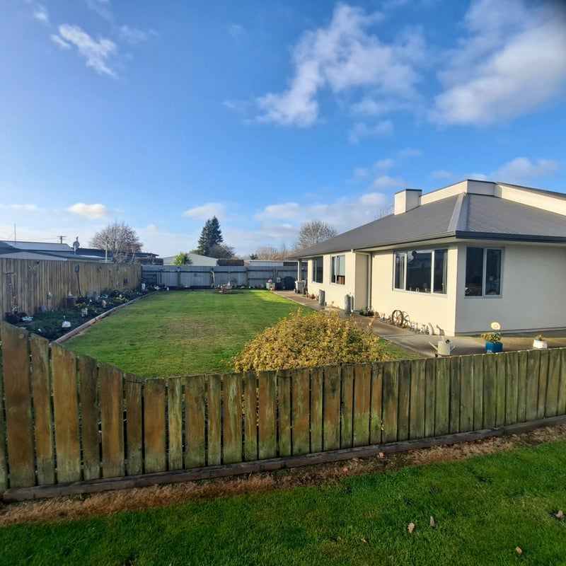 2 Lisburn Street, Milton - Carousel 1