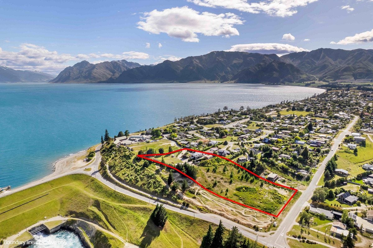 17 Parry Crescent, Lake Hawea - Carousel 1