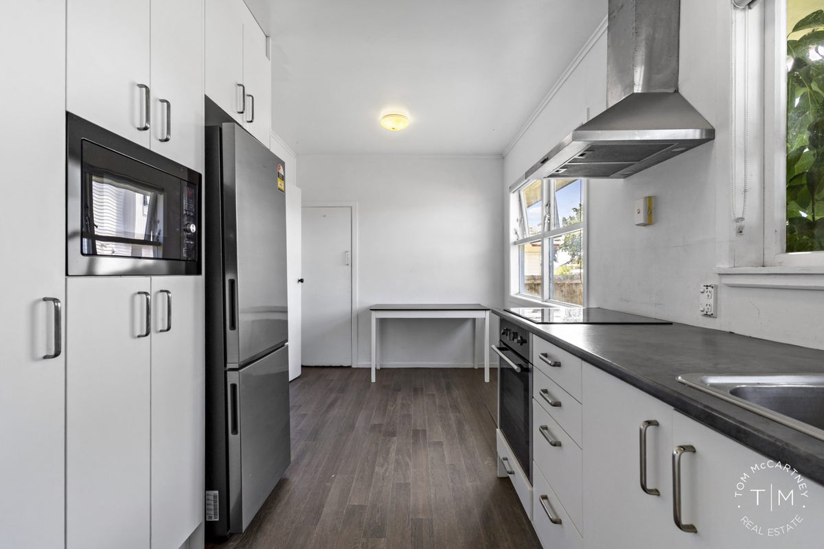 48 Tyrone Street, Otara, Auckland - Carousel 2