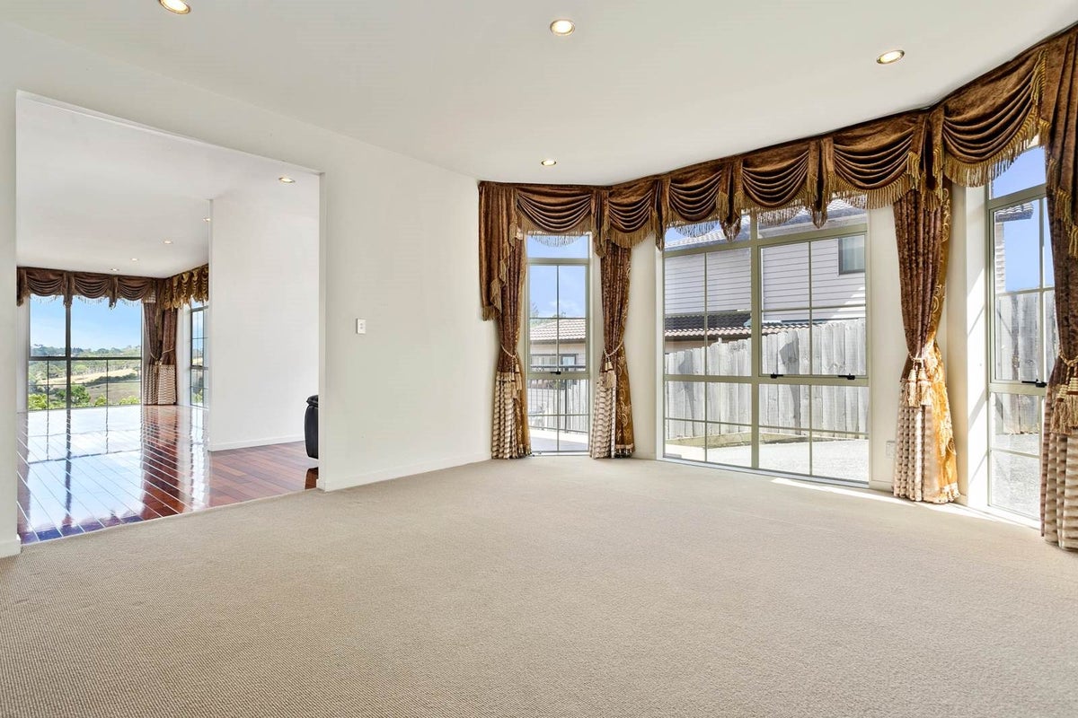 7 Quail Drive, Albany Heights, Auckland - Carousel 2