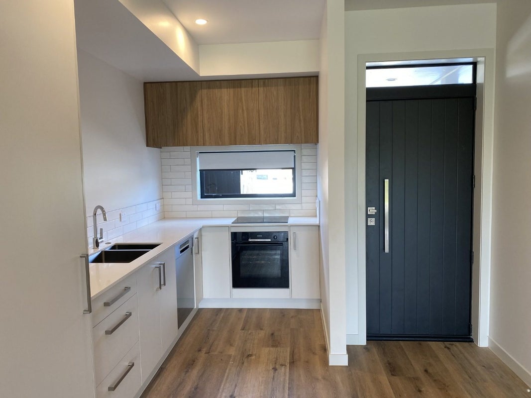 2/16 Akakura Terrace, Peacocke, Hamilton - Carousel 2