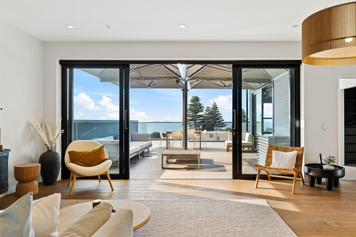 504/4 Bute Road, Browns Bay, Auckland - Carousel 2