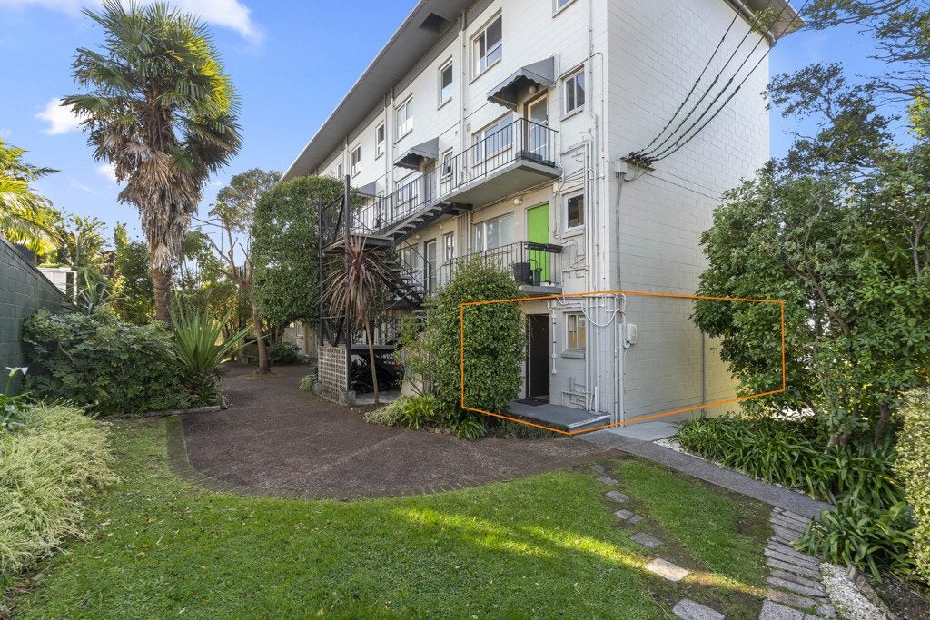 1/16 Belmont Terrace, Remuera, Auckland - Carousel 1