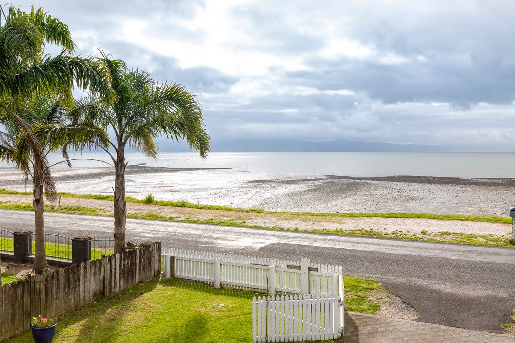 887 East Coast Road, Pokeno - Carousel 2