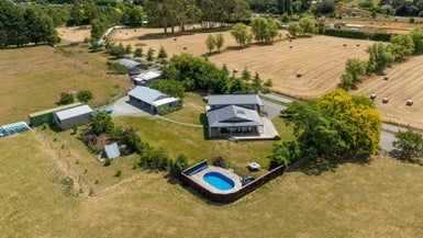 197 Moutere Highway, Redwood Valley - Carousel 1