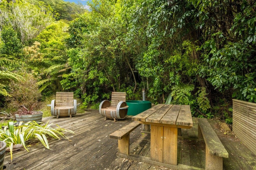 79 Moenui Road, Havelock, Picton - Carousel 42