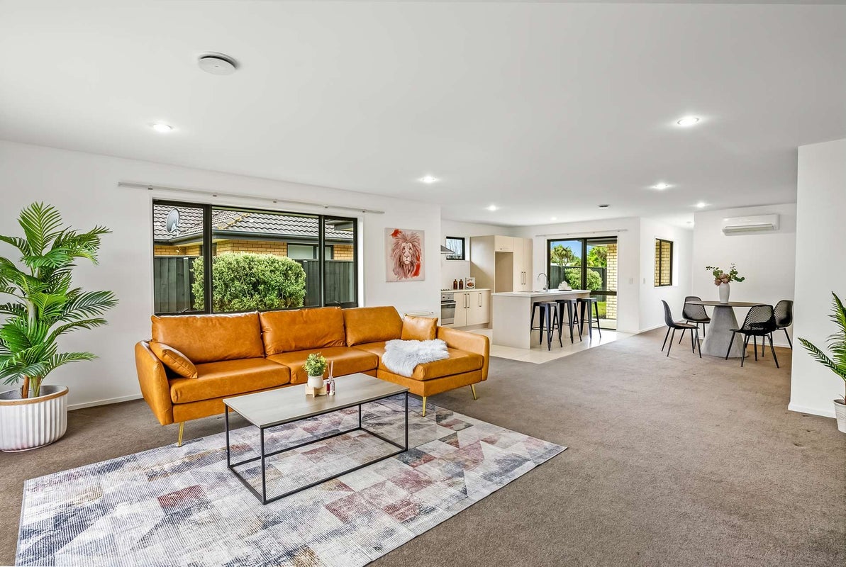 1 Charente Way, Yaldhurst, Christchurch - Carousel 2
