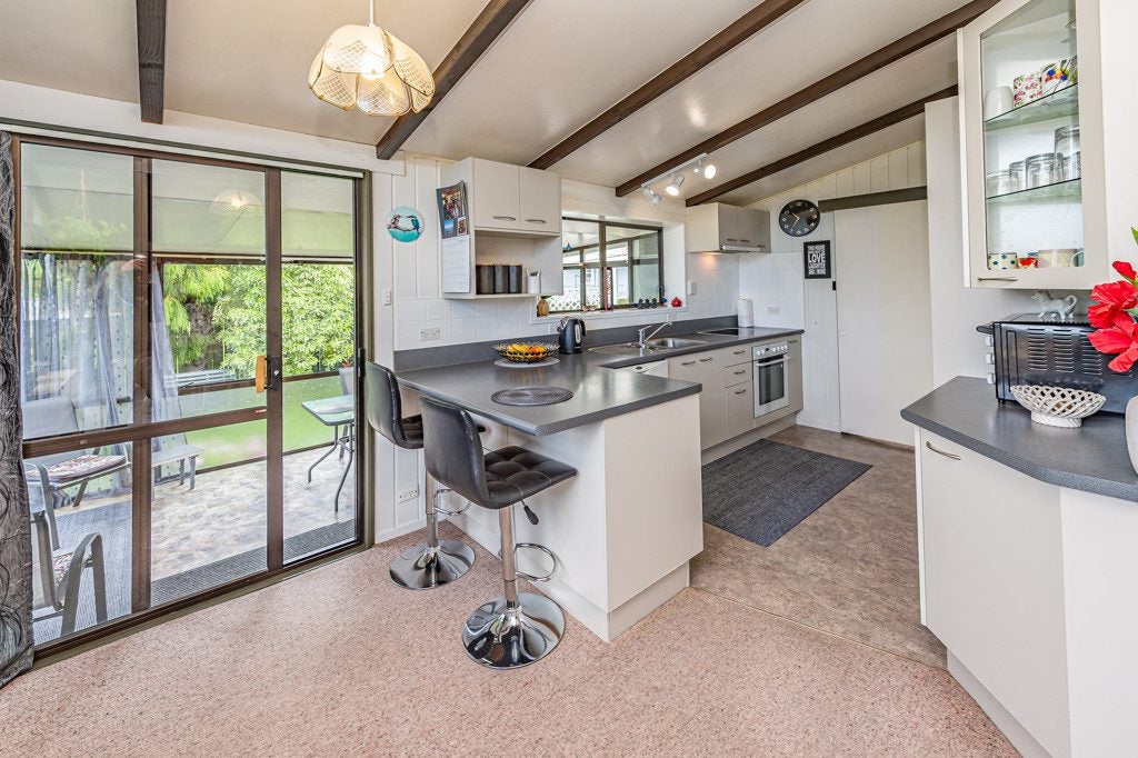 48 Raine street, Wanganui East, Wanganui - Carousel 2