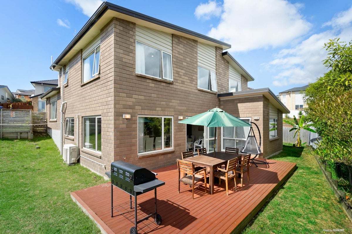 19 Vino Cina Heights, Ranui, Auckland - Carousel 1